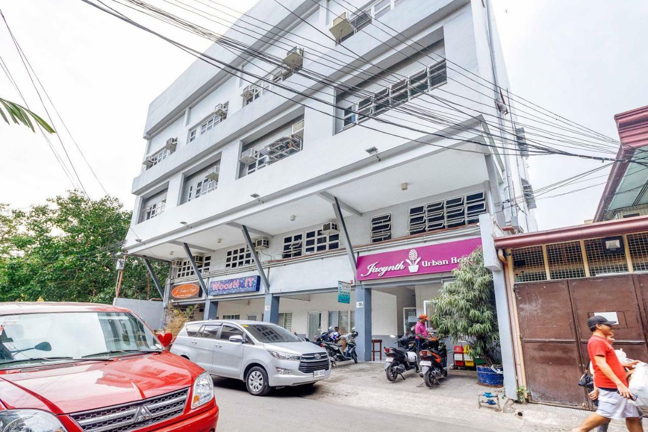 Reddoorz Near Cebu Metropolitan Cathedral Hotel Exterior photo